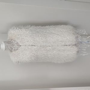 Two by Vince Camuto vest size S